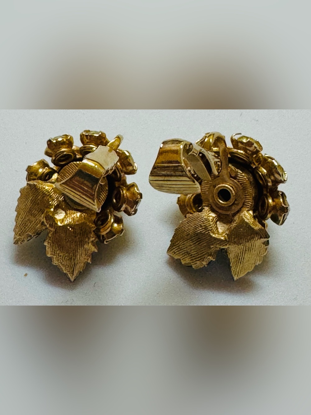 Vintage Rhinestone Clip-On Earrings with green enamel - Picture 5 of 8